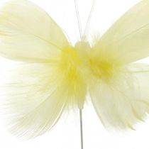 Dekorativa fjärilar på tråd, vårdekorationer, fjäderfjärilar i gula nyanser 6st