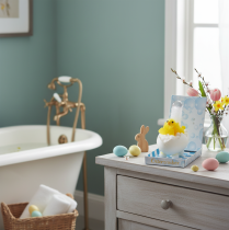 Artikel Påskdekoration av kyckling, chenillekyckling i badkaret, gul, 9 cm