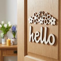 Artikel Trädekoration blommor "Hej" natur deco skylt med magnet 18/19,5cm 6st