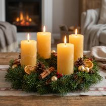 Artikel Rustika blockljus, genomgående gulfärgade, för adventskransar och lyktor, set om 4, 70/140 mm