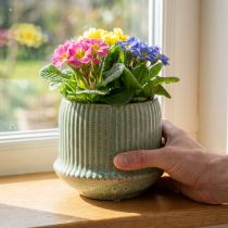 Artikel Blomkruka i keramik med spår ljusgrön Ø14,5cm H12,5cm