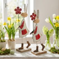 Artikel Påskdekoration, kanin av metall, vårdekoration, påskhare med blomröd, beige H21cm 2st