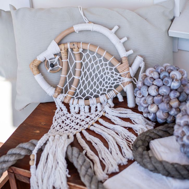 Hängande dekoration deco hängare maritim dekoration fisk makrame 76cm