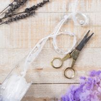 Artikel Bröllopsdekoration organzaband vitt 10mm x 5m med hjärtan och pärlor