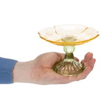 Artikel Dekorativ glastallrik med fot, blommönster, perfekt för festlig presentation, 15 cm