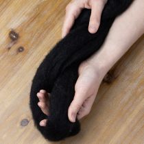 Artikel Dekorativ ull, ullsnöre, tovad ull för kreativt hantverk och blomsterdekorationer, 2m, svart