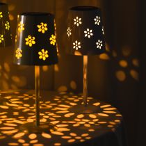 Artikel Solcellsdriven LED-bordslampa med blommönster, stämningsfull utomhusbelysning, 28 cm