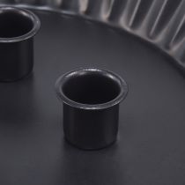 Artikel Metall ljusstake formad som tårta – Svart, Ø 24 cm – Elegant bordsdekoration för 4 ljus – 2 stycken