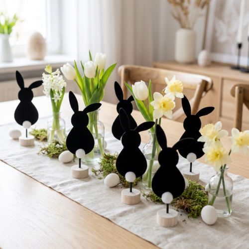 Stativ bordsdekoration Påskharar filt svart 19cm 12st | Floristik24.se