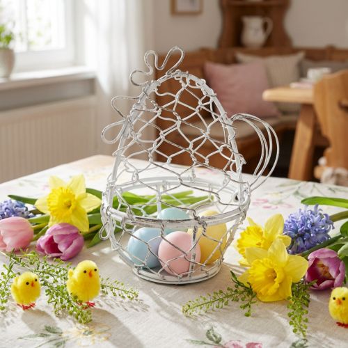 Trådkorg formad som en kyckling för påskägg. Charmigt tillskott till påskdekorationerna. 14 cm | Floristik24.se
