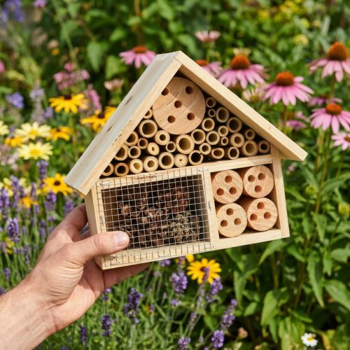 Artikel Insektshus naturligt insektshotell trägran natur H21cm