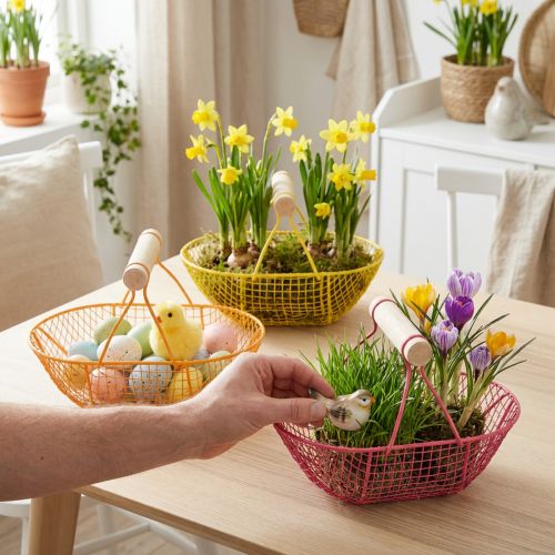 Trådkorg med trähandtag. Praktisk design. Perfekt för vårdekorationer, hem och kontor. 17 cm, 6 stycken. | Floristik24.se