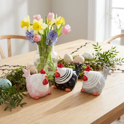 Dekorativa kycklingar Påskdekorationsfigurer höna 8,5cm 3 st | Floristik24.se