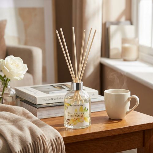Doftpinnar rumsdoft glas vanilj vit mysk 100ml | Floristik24.se