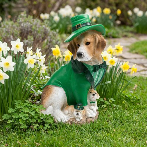 Artikel Beagle i hatt St. Patrick's Day Hund i kostym Trädgårdsdekor Hund H24,5 cm