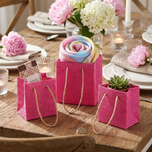 Presentpåsar med handtag papper rosa gul grön textil look 10,5cm 12st | Floristik24.se