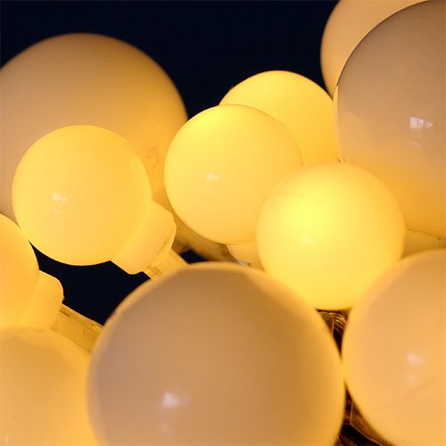 Artikel LED boll lätt kedja 40er 3m varmvit