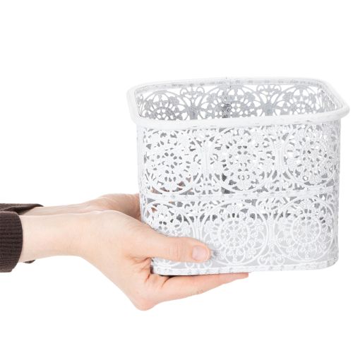 Artikel Metallskålar med spetsmönster, dekorativ behållare, fyrkantig, shabby chic, vit, 27/23/19 cm, H13,5 cm, set om 3