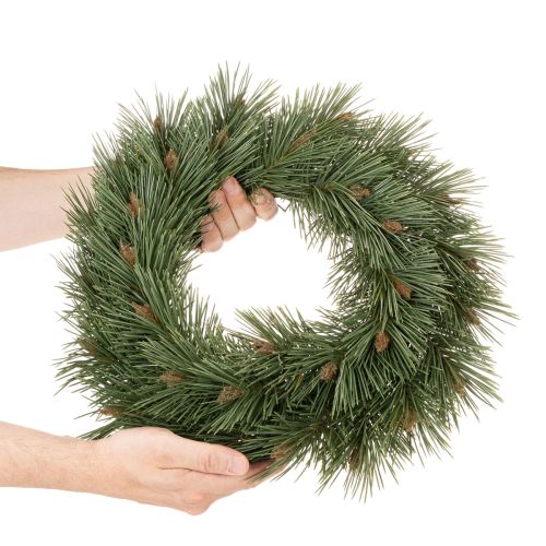 Konstgjord krans av tallgransar med små kottar, 40 cm | Floristik24.se