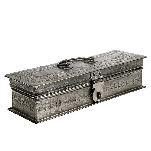 Box silverfärgad 24cm x 8cm H6cm