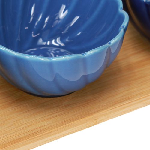 Artikel Tapasset med keramikskålar på bricka blå och vit 40×10cm