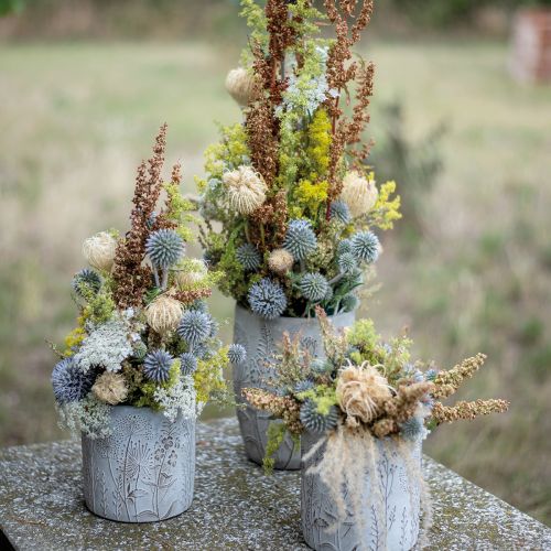 Artikel Vas betong vit blomvas med reliefblommor vintage Ø14,5cm