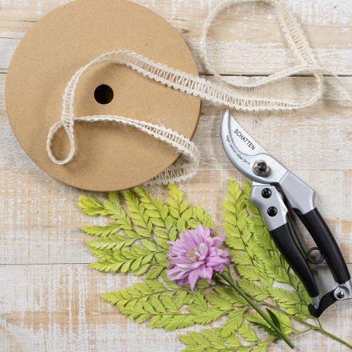 Artikel Dekorativt juteband, naturligt presentband, krämvitt, 15mm x 15m
