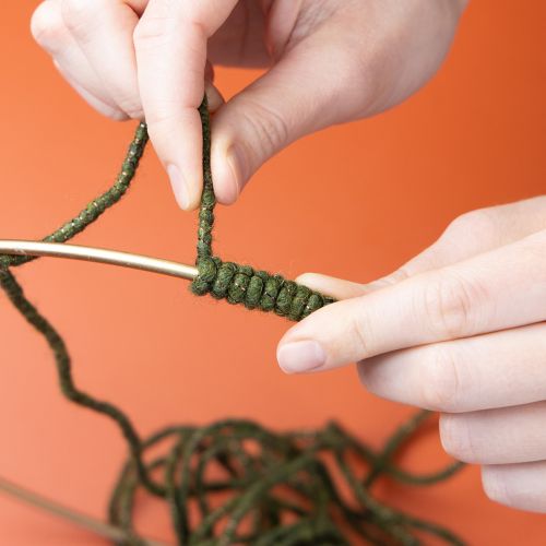 Artikel Grönt ullsnöre med guldtråd, 5m x 5mm med ståltråd, för dekoration och pyssel