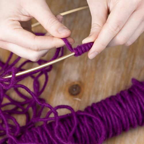 Artikel Ullsnöre, lila, 55m dekorativt snöre för blomsterhandel och hantverk