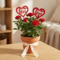Blomplugg hjärta röd dekorativ träplugg Love 7cm 12st | Floristik24.se