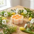 Tre-vekar ljus vit orange i form av en blomma Ø11,5cm H4cm | Floristik24.se