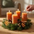 Blockljus, mörkorange, enfärgade, solnedgångsdesign, 60x100mm, 4 stycken, rustikt, sommar, höst, advent | Floristik24.se