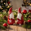 Jultomtefigur Nicholas röd, vit keramik H13,5cm 2st | Floristik24.se