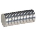 Floristik24 Rund magnetisk skiva för ljusstakar och metallfat, 1 cm, 20 stycken